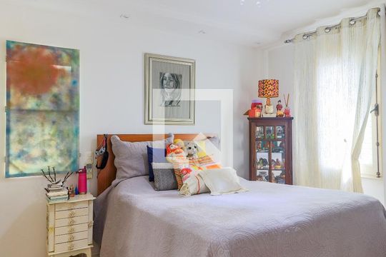 Apartamento mobiliado no Brooklin com 4 suítes e varanda, ideal para comprar. — Suíte 1
