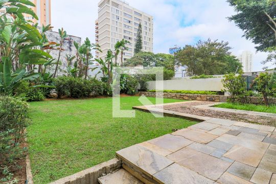 Apartamento mobiliado no Brooklin com 4 suítes e varanda, ideal para comprar. — Área Comum