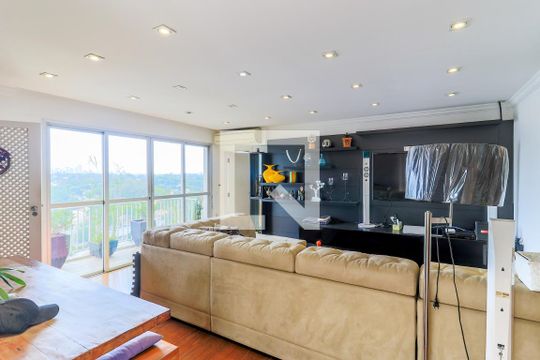 Apartamento mobiliado no Brooklin com 4 suítes e varanda, ideal para comprar. — Sala do Piso Superior