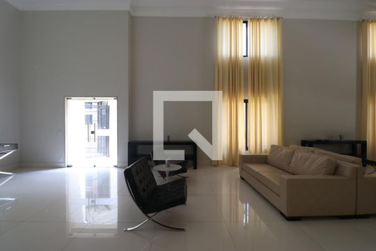 Venda de apartamento na Lapa com 4 quartos, varanda, quintal e academia no condomínio. — Área comum - Salão de festas