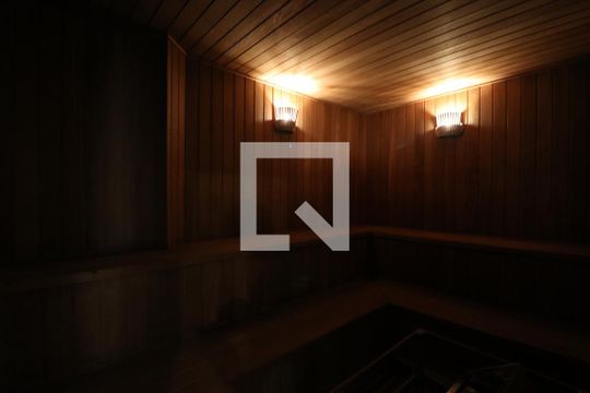 Venda de apartamento na Lapa com 4 quartos, varanda, quintal e academia no condomínio. — Área comum