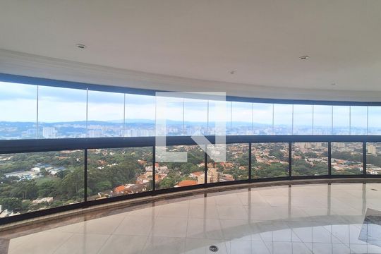 Venda de apartamento na Lapa com 4 quartos, varanda, quintal e academia no condomínio. — Varanda