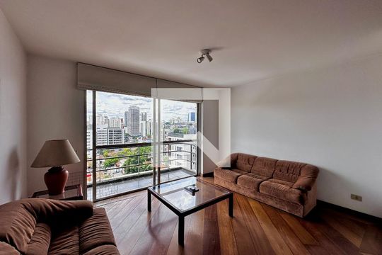 Apartamento no Brooklin, 3 quartos, 1 suíte, varanda gourmet, piscina e academia. Oportunidades de compra disponíveis! — Sala
