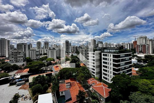 Apartamento no Brooklin, 3 quartos, 1 suíte, varanda gourmet, piscina e academia. Oportunidades de compra disponíveis! — Vista Suíte