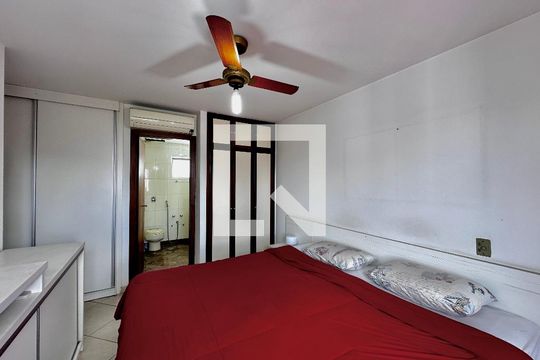 Apartamento no Brooklin, 3 quartos, 1 suíte, varanda gourmet, piscina e academia. Oportunidades de compra disponíveis! — Suíte