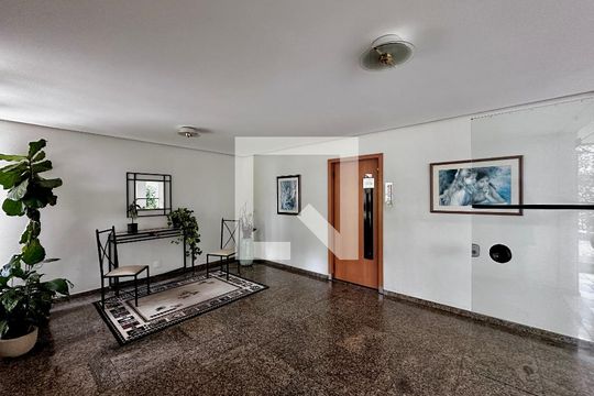 Apartamento no Brooklin, 3 quartos, 1 suíte, varanda gourmet, piscina e academia. Oportunidades de compra disponíveis! — Hall Social Bloco