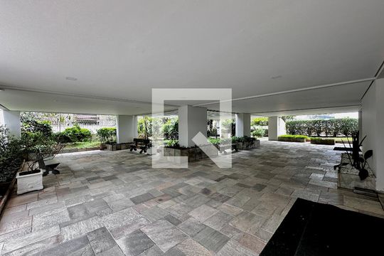Apartamento no Brooklin, 3 quartos, 1 suíte, varanda gourmet, piscina e academia. Oportunidades de compra disponíveis! — Área comum