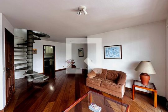 Apartamento no Brooklin, 3 quartos, 1 suíte, varanda gourmet, piscina e academia. Oportunidades de compra disponíveis! — Sala