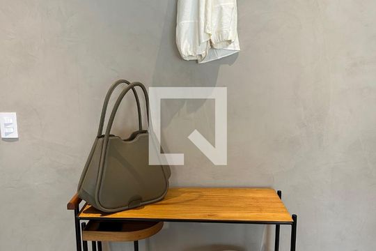 Comprar apartamento com 2 quartos, churrasqueira e permite animais de estimação. Ideal para você e sua família! — Entrada do apartamento