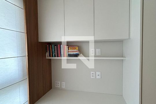 Comprar apartamento com 2 quartos, churrasqueira e permite animais de estimação. Ideal para você e sua família! — Quarto 2