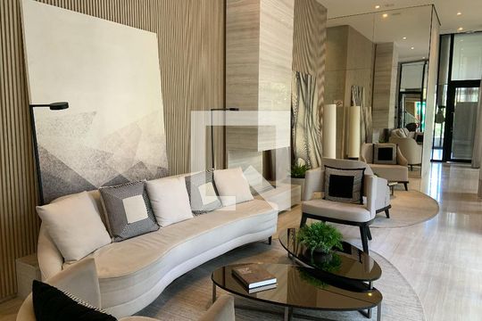 Comprar apartamento com 2 quartos, churrasqueira e permite animais de estimação. Ideal para você e sua família! — Hall