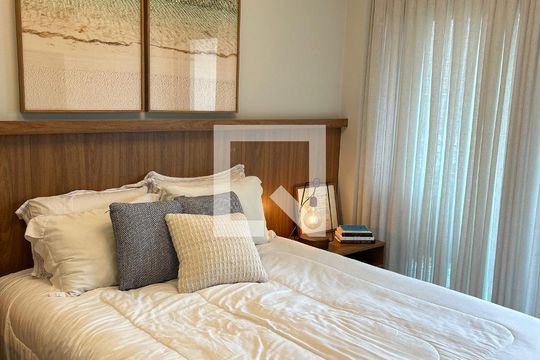 Comprar apartamento com 2 quartos, churrasqueira e permite animais de estimação. Ideal para você e sua família! — Quarto 1