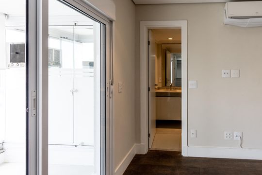 Apartamento para comprar com 3 suítes e varanda gourmet. — Quarto 1 - Banheiro da Suite Master