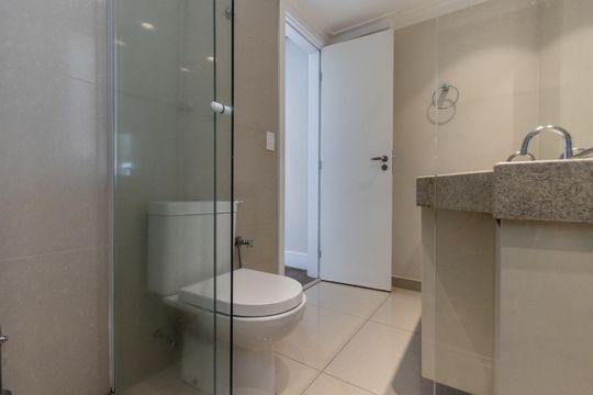 Apartamento para comprar com 3 suítes e varanda gourmet. — Quarto 1 - Banheiro da Suite Master