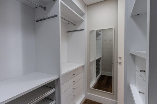 Apartamento para comprar com 3 suítes e varanda gourmet. — Quarto 1 - Closet da Suite Master