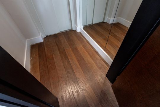 Apartamento para comprar com 3 suítes e varanda gourmet. — Hall privativo