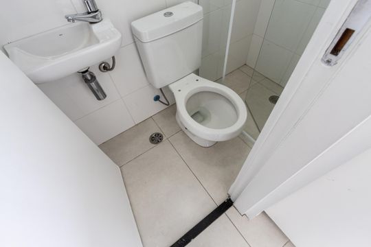 Apartamento para comprar com 3 suítes e varanda gourmet. — Banheiro de Serviço