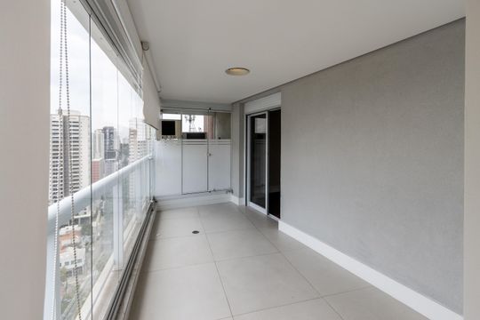 Apartamento para comprar com 3 suítes e varanda gourmet. — Varanda da Suite