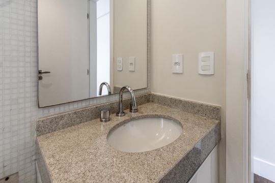 Apartamento para comprar com 3 suítes e varanda gourmet. — Quarto 2 - Banheiro da Suite