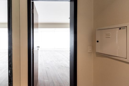 Apartamento para comprar com 3 suítes e varanda gourmet. — Hall privativo