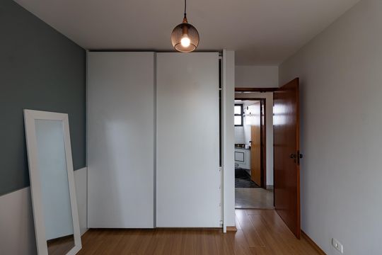 Apartamento para aluguel com 2 quartos, academia no condomínio e aceita animais. — Quarto