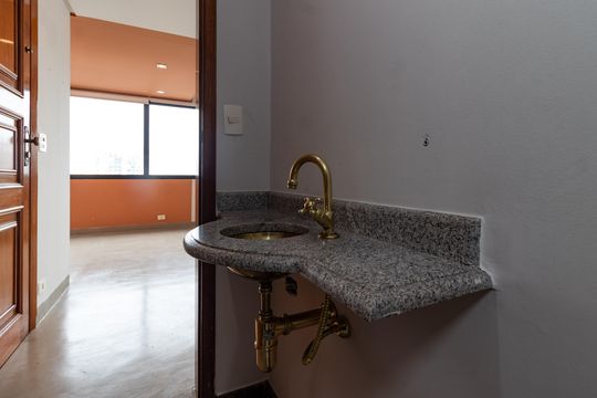 Apartamento para aluguel com 2 quartos, academia no condomínio e aceita animais. — Lavabo