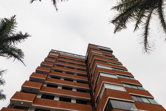Apartamento para aluguel com 2 quartos, academia no condomínio e aceita animais. — Fachada