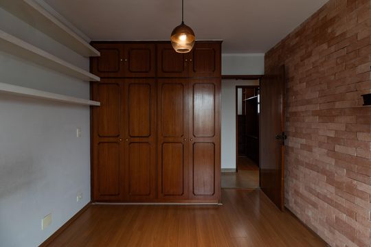 Apartamento para aluguel com 2 quartos, academia no condomínio e aceita animais. — Suíte