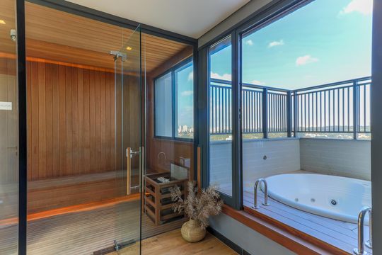 Comprar apartamento mobiliado no Jardim das Acácias com 2 quartos e varanda. Churrasqueira no condomínio. — Área comum - Sauna