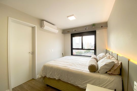 Apartamento na Vila Romana com 3 suítes, varanda e churrasqueira. Piscina no condomínio. Excelente compra! — Suíte 1