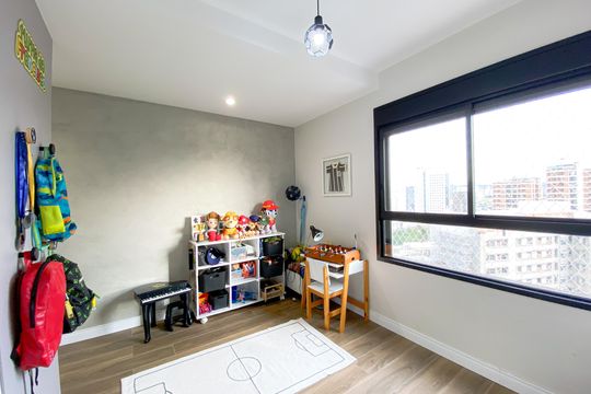 Apartamento na Vila Romana com 3 suítes, varanda e churrasqueira. Piscina no condomínio. Excelente compra! — Suíte 3