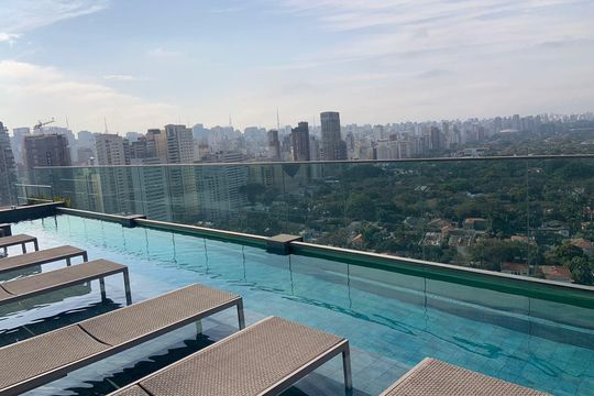 Comprar apartamento com 2 quartos, churrasqueira e permite animais de estimação. Ideal para você e sua família! — Área Comum