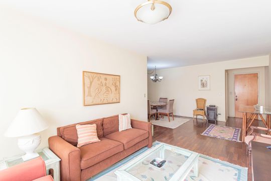 Apartamento à venda, com 128 m², 3 quartos e 2 vagas — Sala