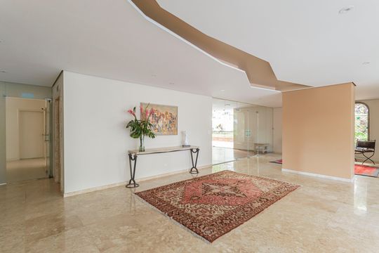Apartamento à venda, com 128 m², 3 quartos e 2 vagas — Hall de entrada