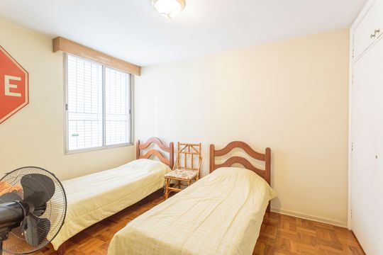 Apartamento à venda, com 128 m², 3 quartos e 2 vagas — Quarto 2
