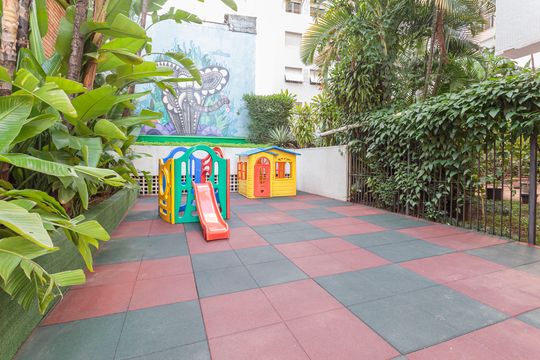 Apartamento à venda, com 128 m², 3 quartos e 2 vagas — Área comum - Playground