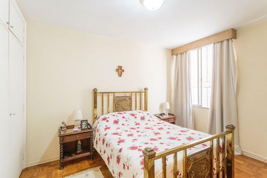 Apartamento à venda, com 128 m², 3 quartos e 2 vagas — Quarto 3