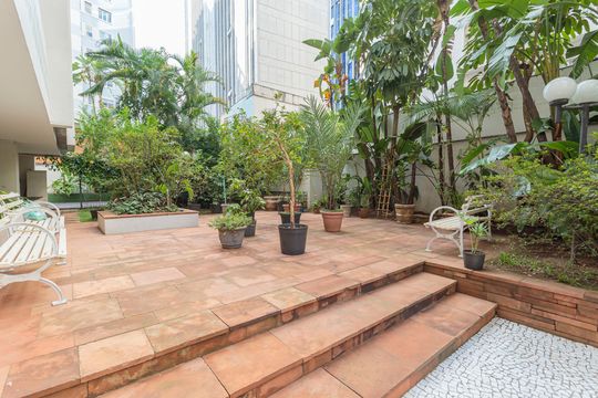 Apartamento à venda, com 128 m², 3 quartos e 2 vagas — Área comum