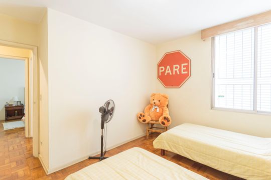 Apartamento à venda, com 128 m², 3 quartos e 2 vagas — Quarto 2