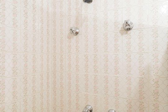 Apartamento à venda, com 128 m², 3 quartos e 2 vagas — Banheiro 2