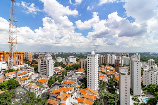 Apartamento com 4 quartos, varanda e academia no condomínio. Ideal para comprar e ter animais. — vista Varanda da Sala