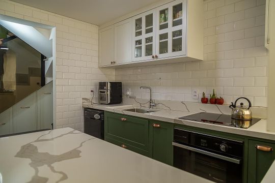 Apartamento com 3 quartos, 2 suítes e varanda gourmet. Ideal para compra e perfeito para animais de estimação. — Cozinha
