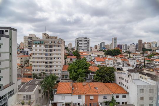 Apartamento com 3 quartos, 2 suítes e varanda gourmet. Ideal para compra e perfeito para animais de estimação. — Vista da Suíte 2