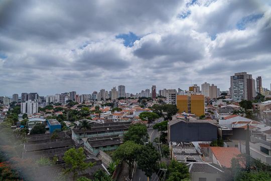 Apartamento com 3 quartos, 2 suítes e varanda gourmet. Ideal para compra e perfeito para animais de estimação. — Vista da Suíte 3