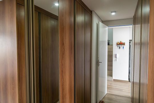 Apartamento com 3 quartos, 2 suítes e varanda gourmet. Ideal para compra e perfeito para animais de estimação. — Suíte 3 - Closet