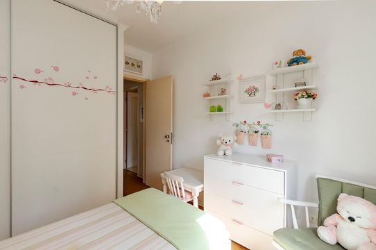 Compra apartamento em Campo Belo com varanda, 3 quartos, ótima localização. — Quarto 1