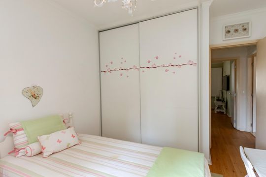 Compra apartamento em Campo Belo com varanda, 3 quartos, ótima localização. — Quarto 1