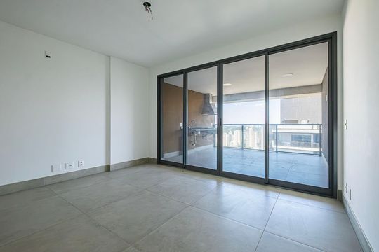Apartamento com varanda, 3 suítes e piscina no condomínio. Ideal para comprar. — foto 1
