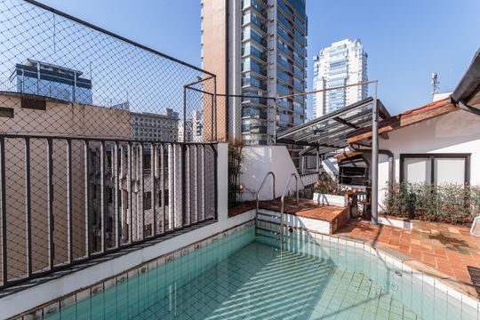 Apartamento à venda, com 188 m², 3 quartos e 2 vagas — Cobertura - Piscina