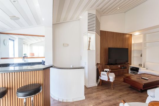 Apartamento à venda, com 188 m², 3 quartos e 2 vagas — Cobertura